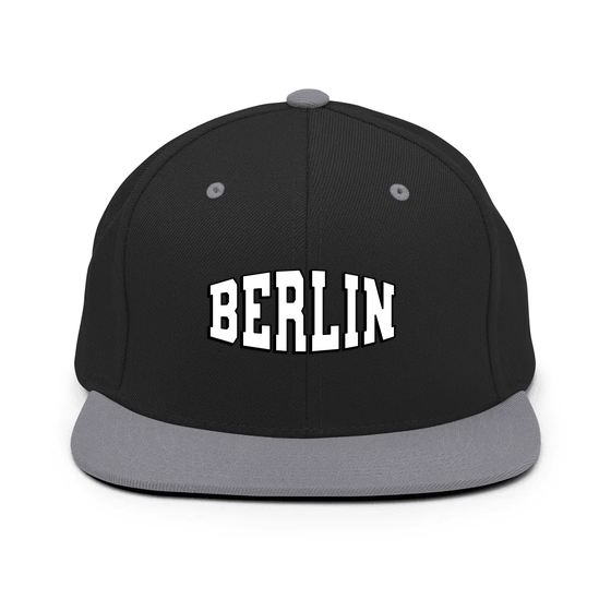 Berlin Cap mit Varsity1-Design (Schwarz/ Silber)